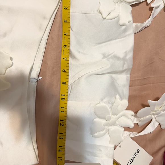 White Floral Appliqué Crop Top and Midi Skirt Set - Picture 9 of 9